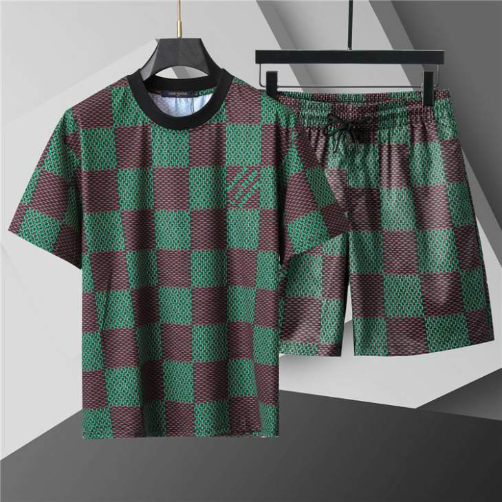 Picture of LV Shirt Pant Suits _SKULVM-3XL3Cx9113123257